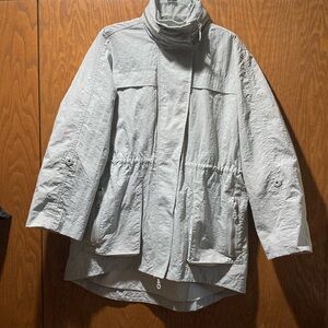 Anorak light grey colored jacket. Size XL